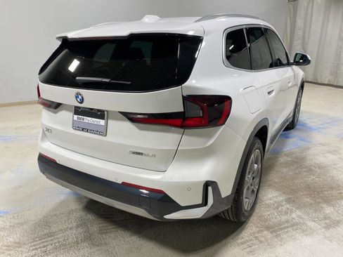 Used 2025 BMW X1 xDrive28i w/ Technology Package image 7
