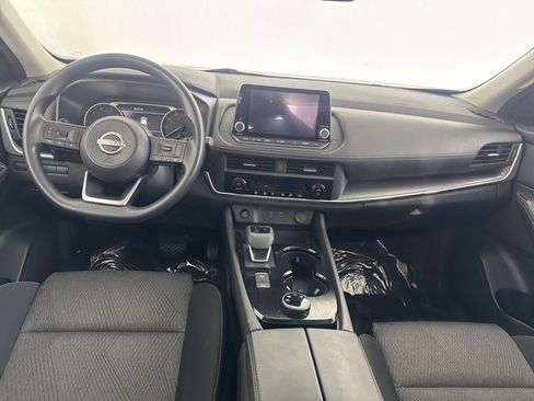 Certified 2024 Nissan Rogue SV image 21