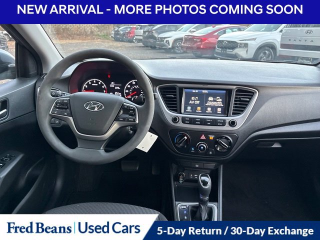 Used 2019 Hyundai Accent SEL FWD image 11