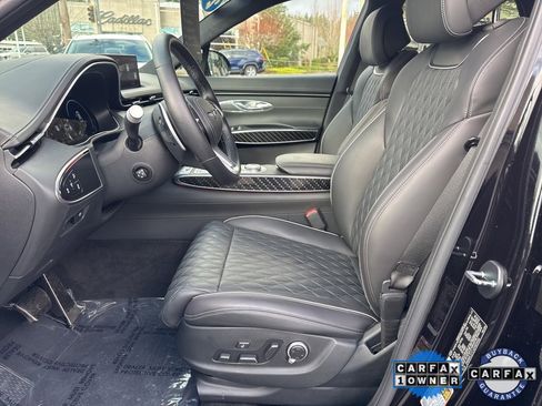 Used 2025 Genesis GV70 3.5T Sport w/ Sport Prestige Package image 19