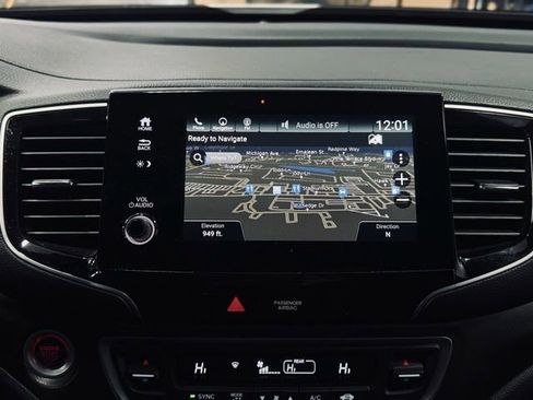 Used 2024 Honda Passport TrailSport image 36