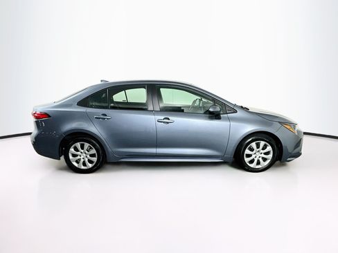 Used 2025 Toyota Corolla LE FWD image 10