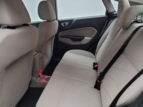 Used 2014 Ford Fiesta SE image 18