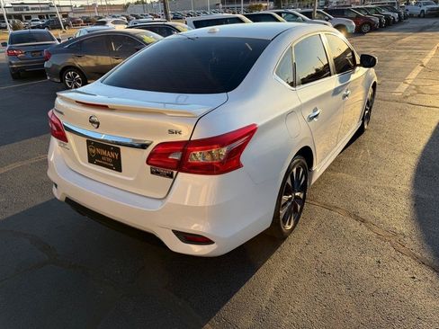 Used 2017 Nissan Sentra SR FWD image 5