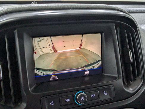 Used 2020 Chevrolet Colorado W/T w/ WT Convenience Package AWD/4WD image 15