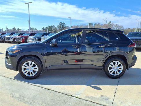 Certified 2026 Toyota Corolla Cross L image 9