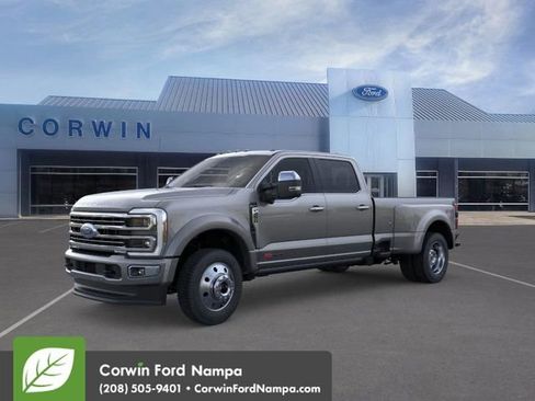 New 2026 Ford F450 Platinum w/ Platinum Plus Package image 2