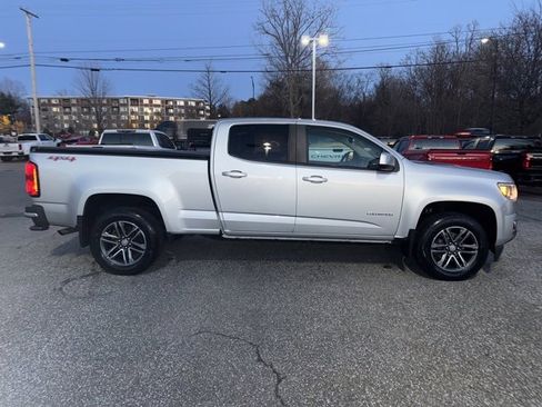 Used 2019 Chevrolet Colorado W/T w/ Custom Special Edition image 7
