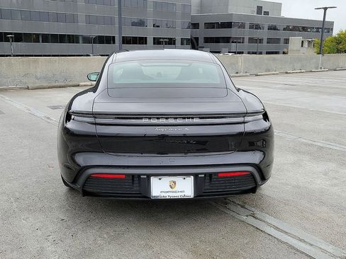 Used 2025 Porsche Taycan 4S image 5