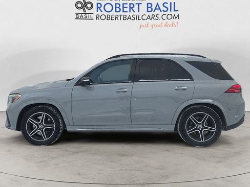 Used 2024 Mercedes-Benz GLE 350 4MATIC image 2