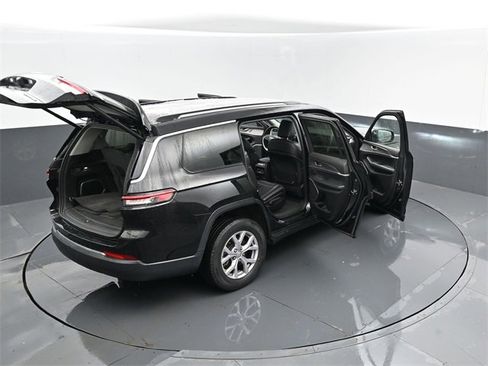 Used 2022 Jeep Grand Cherokee L Limited image 29