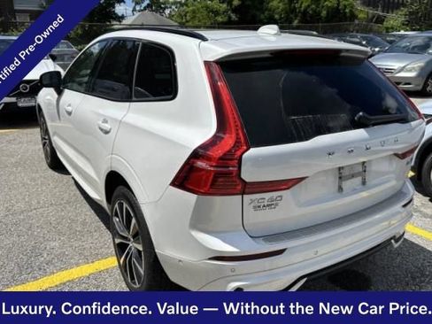 Used 2024 Volvo XC60 B5 Plus w/ Protection Package Premier AWD/4WD image 3