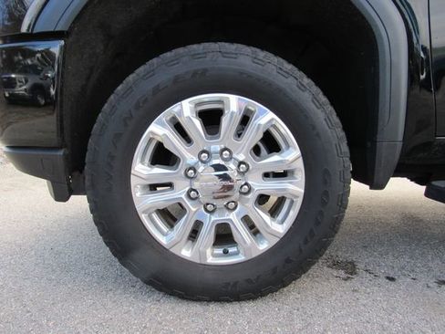 Used 2021 GMC Sierra 2500 Denali w/ Technology Package image 9