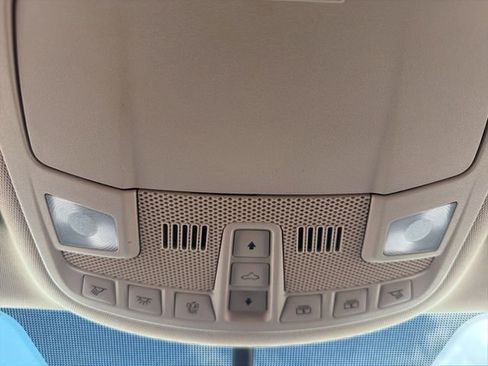 Used 2017 Lincoln MKC Reserve FWD image 28