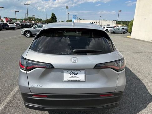 New 2027 Honda HR-V LX image 6