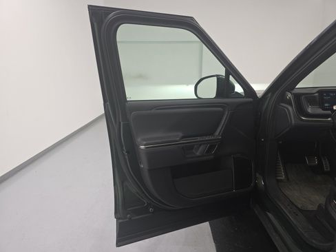 Used 2024 Rivian R1T Adventure AWD/4WD image 16