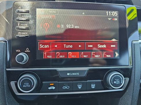 Used 2019 Honda Civic Sport image 30