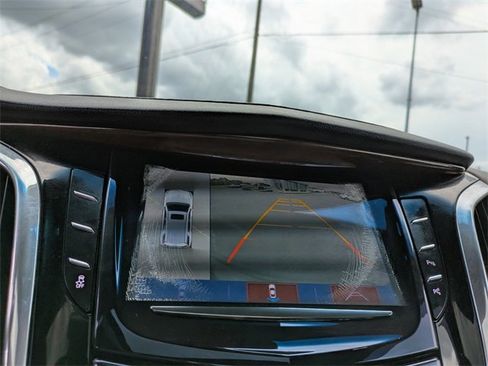 Used 2017 Cadillac Escalade Premium Luxury image 24