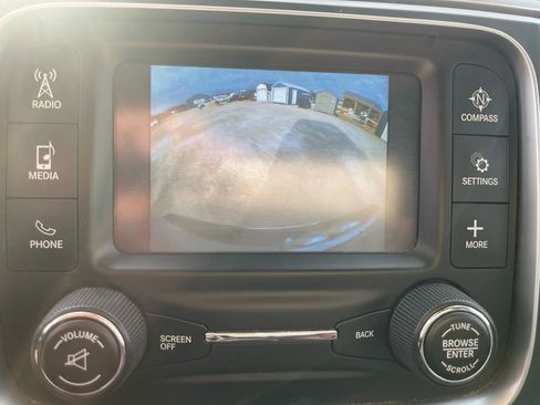 Used 2014 RAM 1500 Classic SLT image 17