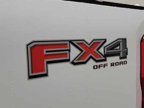 New 2026 Ford F350 XLT w/ FX4 Off-Road Package image 8
