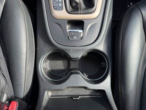 Used 2016 Jeep Cherokee Limited AWD/4WD image 45