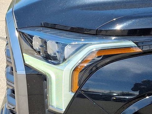 Used 2024 Toyota Tundra Platinum image 30