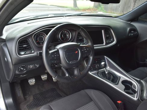 Used 2015 Dodge Challenger R/T w/ Quick Order Package 22B R/T RWD image 14