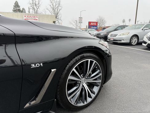Used 2017 INFINITI Q60 3.0t RWD image 27
