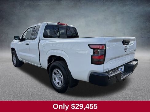 Used 2025 Nissan Frontier S image 4