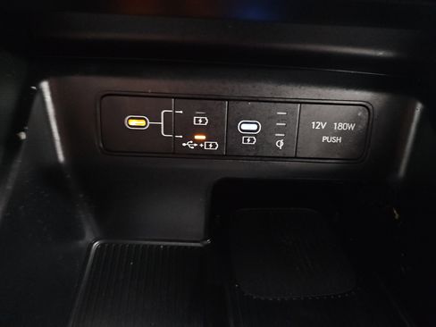 Used 2025 Hyundai Santa Cruz SEL image 15