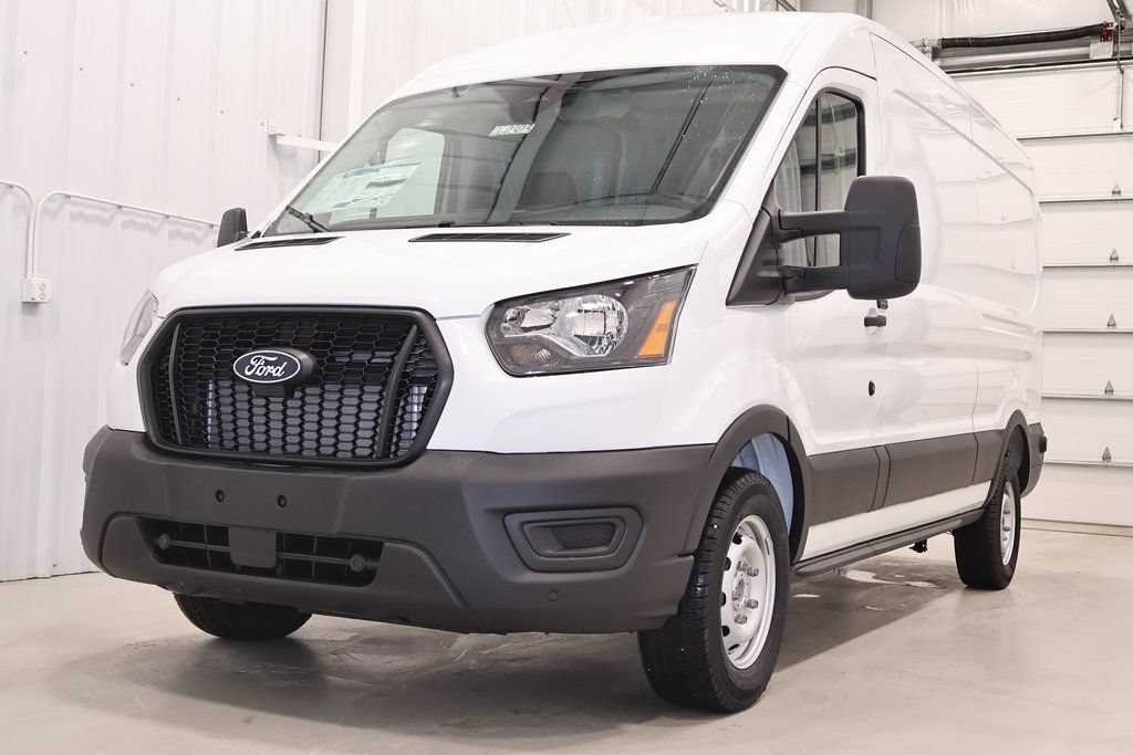 New 2026 Ford Transit 250 148 Medium Roof RWD image 4