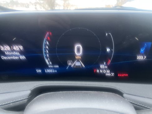 Used 2024 Cadillac XT4 Luxury w/ Cold Weather Package image 20