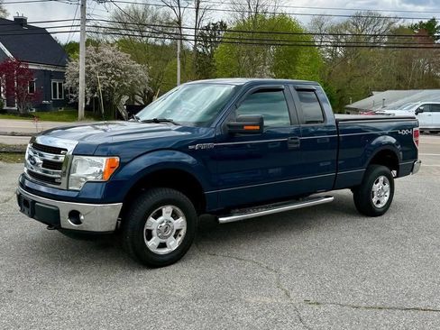 Used 2014 Ford F150 XLT w/ Equipment Group 301A Mid AWD/4WD image 2