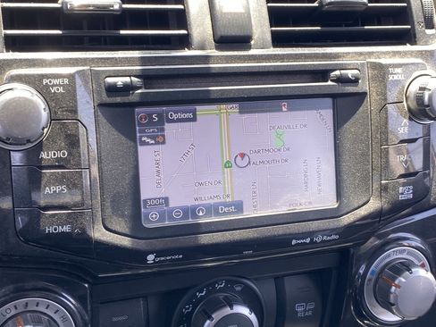 Used 2016 Toyota 4Runner TRD Pro AWD/4WD image 5