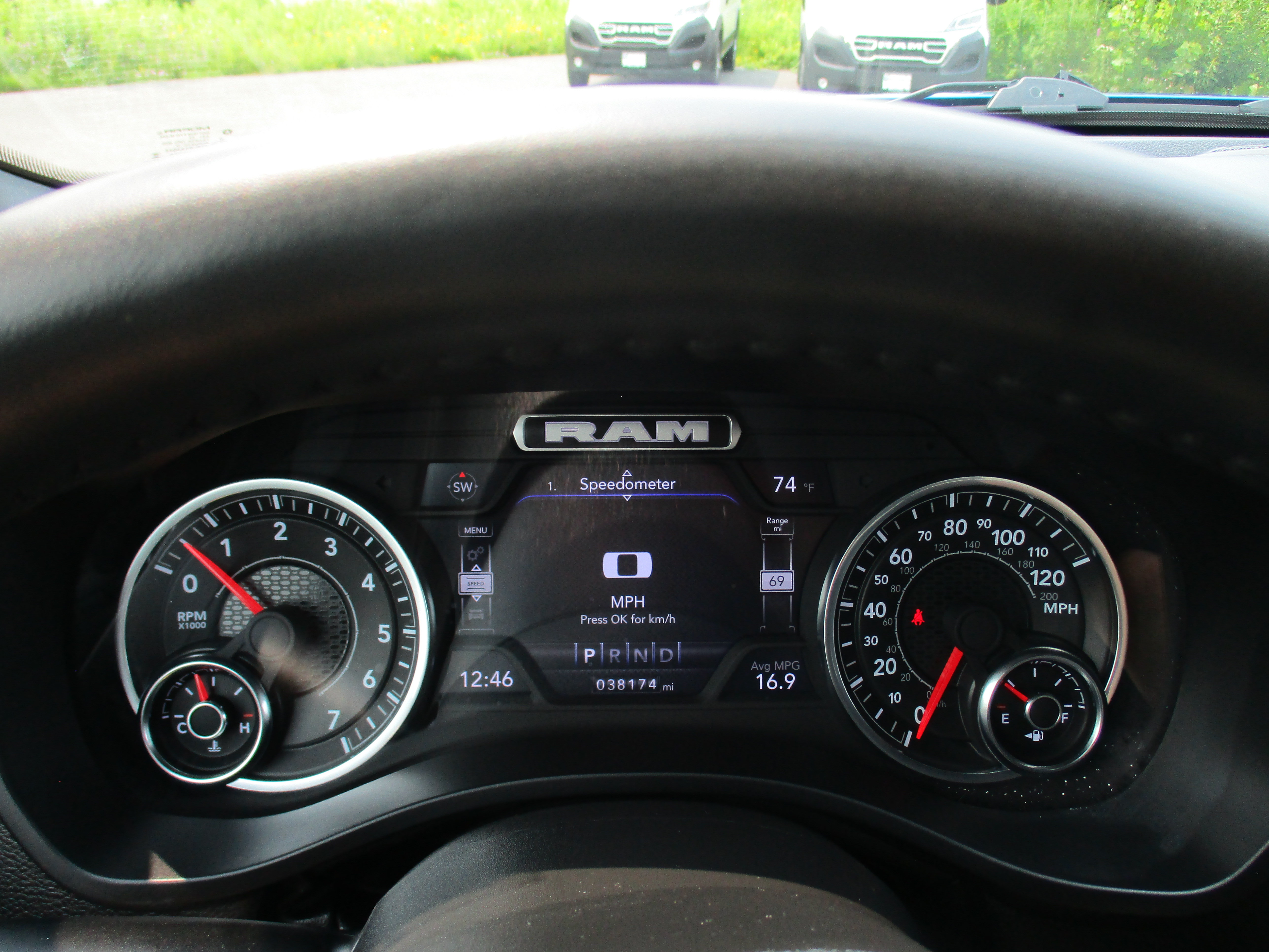 Used 2024 RAM 1500 Big Horn AWD/4WD image 17