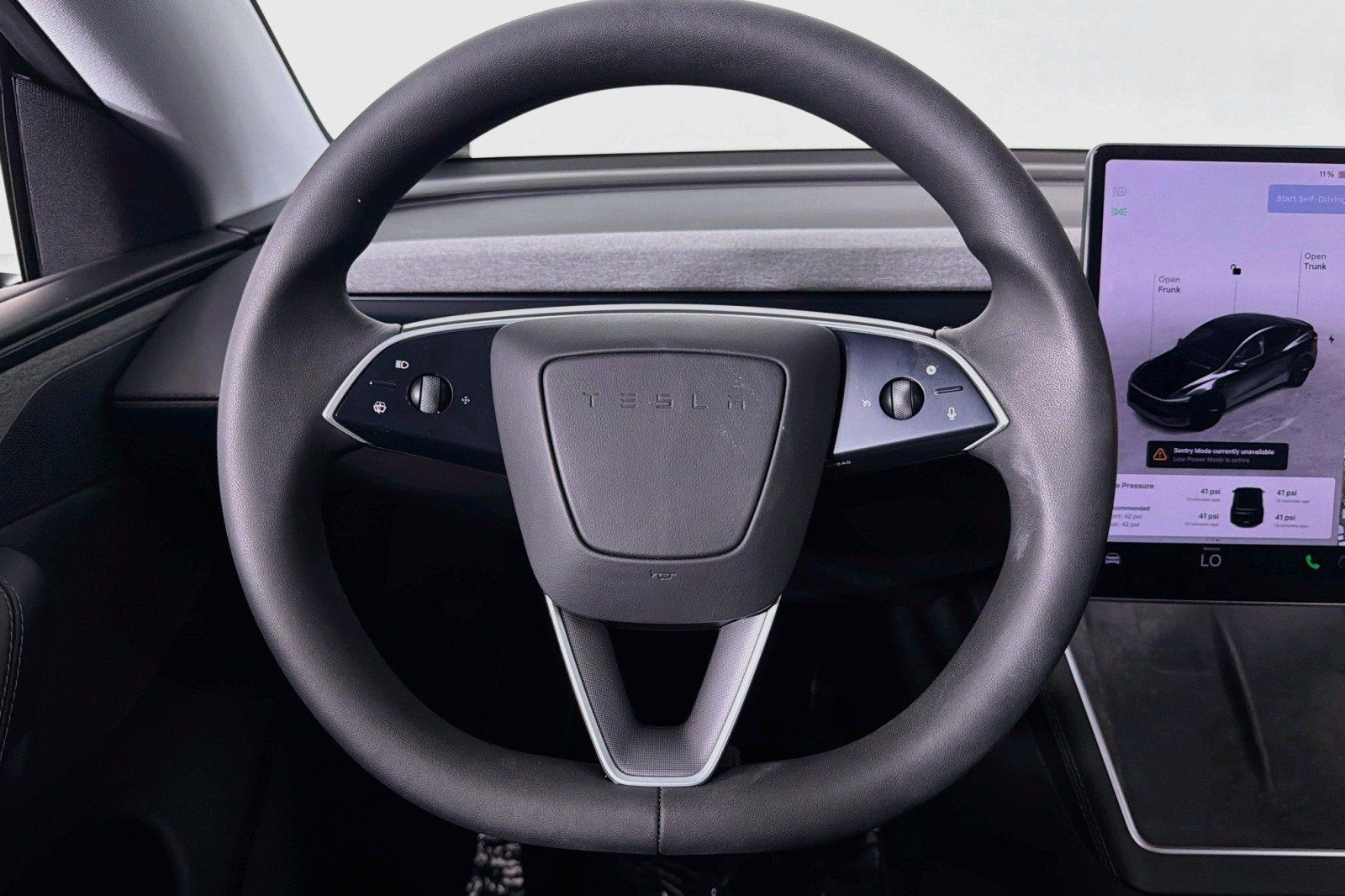 Used 2026 Tesla Model Y 2WD image 17