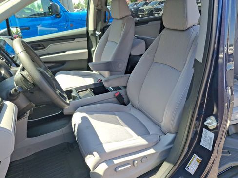 Used 2021 Honda Odyssey EX image 11