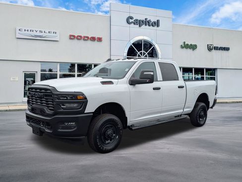New 2026 RAM 2500 Tradesman AWD/4WD image 5