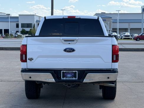 Used 2019 Ford F150 Lariat w/ Equipment Group 502A Luxury AWD/4WD image 5