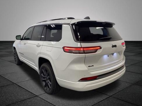 New 2026 Jeep Grand Cherokee L Limited AWD/4WD image 4