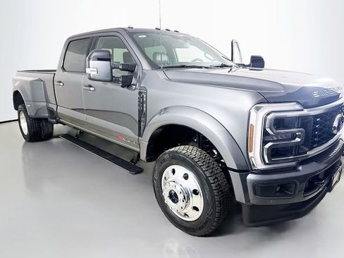 New 2026 Ford F450 Platinum w/ FX4 Off-Road Package image 1