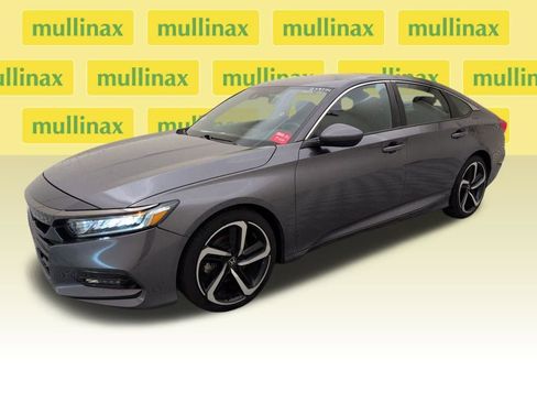 Used 2018 Honda Accord Sport image 10