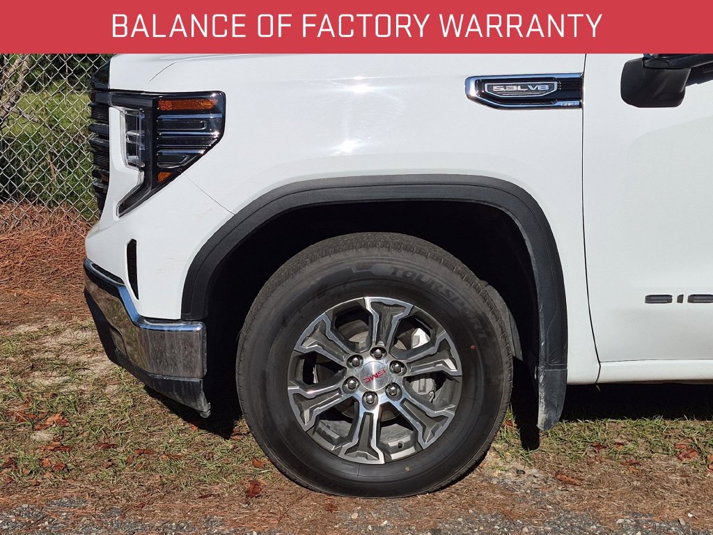 Used 2025 GMC Sierra 1500 SLT AWD/4WD image 6
