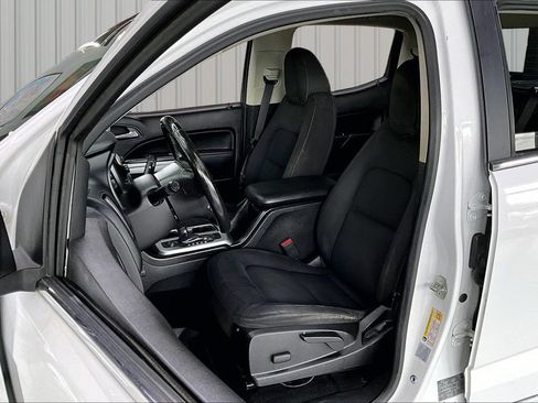 Used 2015 Chevrolet Colorado LT AWD/4WD image 20