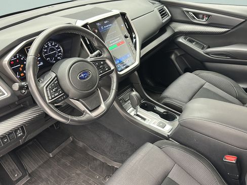 Used 2023 Subaru Ascent Premium w/ Convenience Package AWD/4WD image 13