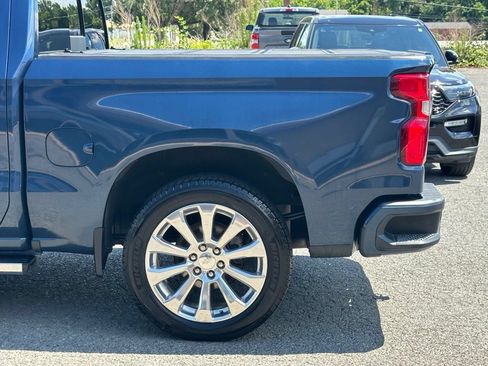 Used 2019 Chevrolet Silverado 1500 High Country w/ Technology Package AWD/4WD image 42