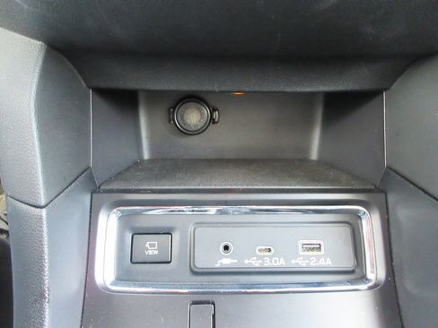 Used 2024 Subaru Ascent Onyx Edition Limited image 32