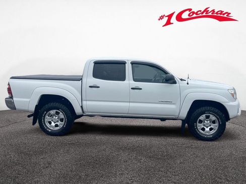 Used 2013 Toyota Tacoma 4x4 Double Cab w/ SR5 Pkg image 24
