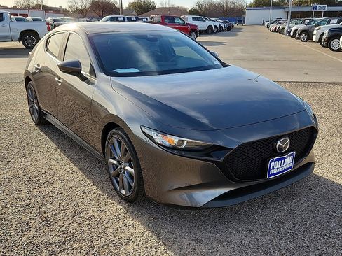 Used 2021 MAZDA MAZDA3 s image 4