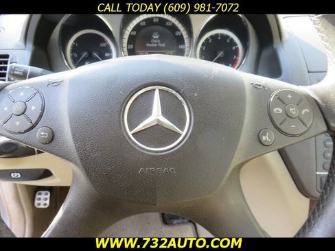 Used 2011 Mercedes-Benz C 300 C 300 Sport 4MATIC AWD 4dr Sed image 15